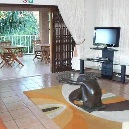 Country Link Guest Lodge โคมาติพอร์ต ภายนอก รูปภาพ