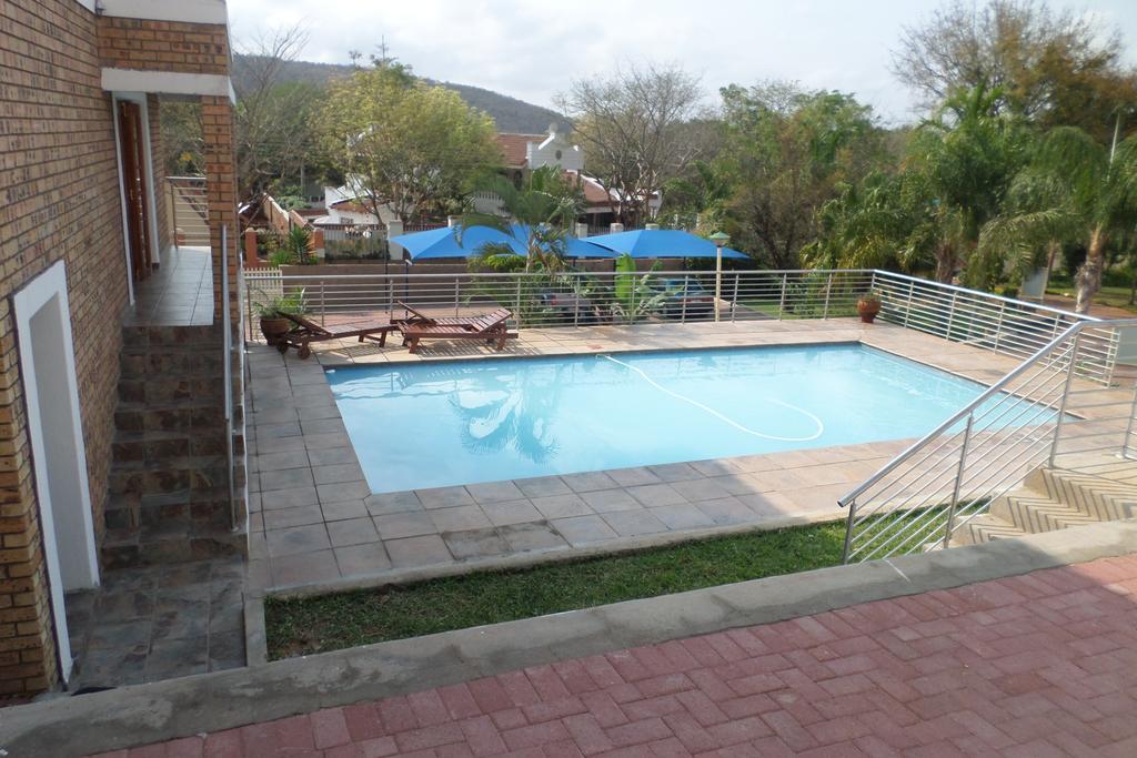 Country Link Guest Lodge โคมาติพอร์ต ภายนอก รูปภาพ